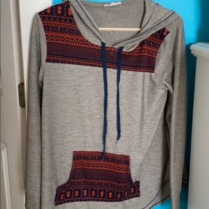 Simple sweater overthrow with a hood!